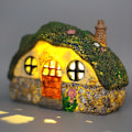 Miniatyrbild 3 av 4: Fe-staty för trädgård, vacker entréstaty med solcells-LED-lampor
