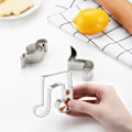 Miniatyrbilde 3 av 5: 8 Stiler Cookieskjærerform i Rustfritt Stål Musikknoter Kjeksform Fondant
