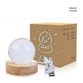 Miniatyrbilde 4 av 5: LED Krystall Bordlampe USB 3D Måne Galaxy Globe Nattelys Juleromdekorasjon Gave (Måne)