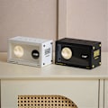 Miniatyrbild 2 av 5: Planet Väckarklockradio med USB-laddare, Bluetooth-högtalare, Vit