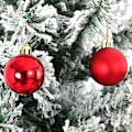 Miniatyrbild 2 av 5: 24 mini julgranskulor, krossäkra små julgranskulor för julgran (guld)On