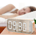 Miniatyrbild 4 av 4: Multifunktionell LED digital väckarklocka, Bluetooth-högtalare, sängbordsljus elektronisk
