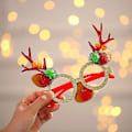 Miniatyrbilde 2 av 4: 3 stk Julefest Hatter, Stilig Elf Reinsdyr Gevir Juletrær Klokker Julenissen Hatt Jule Hodebånd Fest Brillerammer For Julefestgaver Gi