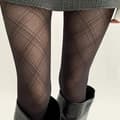 Miniatyrbillede 1 af 5: Par Tynde Sorte Diamantmønstrede Tights. Sort One-size
