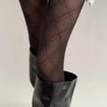 Miniatyrbillede 3 af 5: Par Tynde Sorte Diamantmønstrede Tights. Sort One-size
