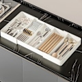 Miniatyrbilde 1 av 2: {NT} Justerbar bestikkskuff i off-white for fleksibel oppbevaring
