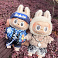 Pikkukuva 5 / 7: /NC/Söpö mekko asu vaatteet vain 17cm riippuva suljettu laatikko Macaron Labubu Time Chill -nuken vaatteet 12 Bear mobile phone dungarees