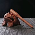 Miniatyrbillede 2 af 3: Udskårne knasende træpercussion musikalske lyd træ frø tone pad legetøj/NT/