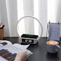 Miniatyrbilde 2 av 2: [NT] Smart trådløs lading Digital Display Vekkerklokke Bordlampe Multifunksjonell Modellampe For Hjem Soverom EU-plugg