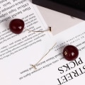 Miniatyrbild 11 av 11: Mode söt körsbär Simulering frukt örhängen Örhängen Drop Stud Cut Dark Red One size
