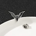 Miniatyrbild 7 av 10: Fladdermus Emalj Pin Alternativ Goth Mode Witchy Style Halloween Gåva Spöklik Lapel Brosch Smycken Tillbehör Punk Badge Pin