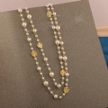 Miniatyrbild 9 av 11: Mode Camellia Pärlhalsband Kvinna Tröja Kedja Dubbellager Långt Halsband Smycken Present för födelsedag eller semester White