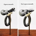 Miniatyrbild 5 av 11: Skallerorm Ring för Kvinnor Män Retro Silver Färg Snake Kvinnlig Ring Justerbar Punk Ring Goth Par Smycken Present Black - B Open