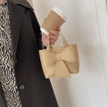 Miniatyrbillede 7 af 10: Lille skuldertaske Bow Design håndtasker SORT L black L