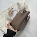Miniatyrbillede 6 af 10: Bucket Bags Crossbody taske SORT black