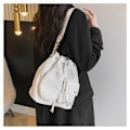 Miniatyrbillede 5 af 10: Snøre Bucket Bag Nylon Skuldertasker SORT black