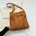 Miniatyrbillede 1 af 10: Frynset læder skuldertaske Etnisk stil Messenger Bag BRUN Brown