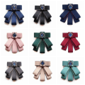 Pikkukuva 3 / 8: Rusetti Bowknot rintakorut MUSTA Black
