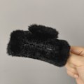 Pikkukuva 2 / 10: Pehmoiset hiuskynsiset hiusleukaklipsit 3 3 3