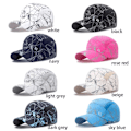 Pikkukuva 6 / 10: Baseball-lippikset Cap VAALEANHARMAA light grey