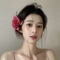 Pikkukuva 7 / 10: Peony Flower -hiusklipsit tekokukkahiusneulat H H H