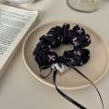 Miniatyrbilde 6 av 10: Sløyfe Barrettes Sløyfe Scrunchies FJÆRKLIPPE FJÆRKLIPPE Spring Clip