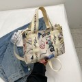 Miniatyrbilde 5 av 10: Bokstavtrykt tøyveske Crossbody-veske C C C