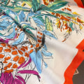 Miniatyrbild 5 av 10: Strandsjal 90x90cm Sidenscarf 4 4 4
