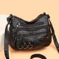 Miniatyrbillede 1 af 10: Punge Crossbody Skuldertasker SORT black