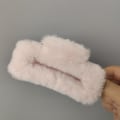 Pikkukuva 9 / 10: Pehmoiset hiuskynsiset hiusleukaklipsit 10 10 10