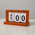 Miniatyrbillede 1 af 10: Træ evigvarende kalender Flip måned datovisning 4 4 4