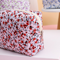 Miniatyrbillede 8 af 10: Puffy quiltet makeuptaske Stor rejsekosmetiktaske 04 04 04