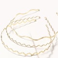 Miniatyrbilde 8 av 9: Metal Waves pannebånd tynne hårbånd GOLD 2 GULL 2 Gold 2