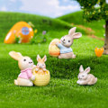 Miniatyrbilde 9 av 10: Mini påskekaninfigur Miniatyr knickknacks 4 4 4