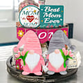 Pikkukuva 5 / 9: Kasvoton kääpiönukke pitelee Tulip Gnome PINK Pink