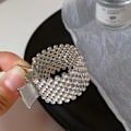 Pikkukuva 5 / 10: Pienet hiuskynsipidikkeet High Ponytail Clip GOLD Gold