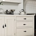 Miniatyrbilde 4 av 10: Bladskapshåndtak Møbelknotter FARGE 2 FARGE 2 Color 2
