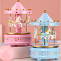 Miniatyrbilde 8 av 10: Karusell musikkboks Merry-Go-Round F F F
