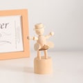 Miniatyrbillede 9 af 10: Dyrepynt i træ Dukkepynt C C C