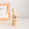 Miniatyrbillede 9 af 10: Dyrepynt i træ Dukkepynt D D D