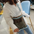 Miniatyrbillede 3 af 10: Transparent taske Dametaske SORT black