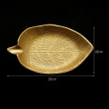 Miniatyrbilde 8 av 10: Dekorativ matbrett C C C