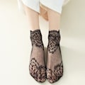 Pikkukuva 4 / 10: 1pari läpinäkyvät sukat Invisible Ruffle Sock GRAY GREY