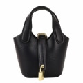 Miniatyrbild 1 av 10: Crossbody-väska Damhandväska SVART black