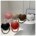 Miniatyrbillede 5 af 10: Heart Skuldertaske Håndtaske SORT Black