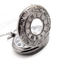 Pikkukuva 10 / 10: Steampunk-tyyliä oleva vintage-taskukello ketjulla