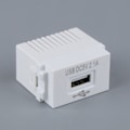 Miniatyrbilde 2 av 5: USB Strømforsyningsmodul 220V 5V Transformator Bryteradapter Hvit