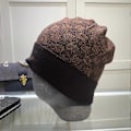 Miniatyrbilde 4 av 5: Ny ankomst Designer Letter Trykt Sjakkbrett Vinterlue Myk Varmt Strikket Beanie Hater Gray