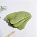 Pikkukuva 9 / 10: 2 kpl Jade Gua Sha -levyä GuaSha -kaavintahierontaväline kasvoille