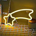 Miniatyrbillede 5 af 5: Meteor Neon Skilte Special LED Natlampe Vægdekoration Batteridrevet Til Hjem Soveværelse Bar